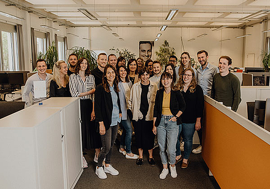 Mitarbeitende aus dem Projektmanagement bei marcapo